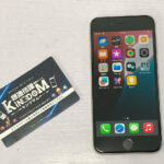 iPhone SE3で液晶漏れ・黒いシミ・縦線の症状出ていませんか？即日で画面修理可能です！